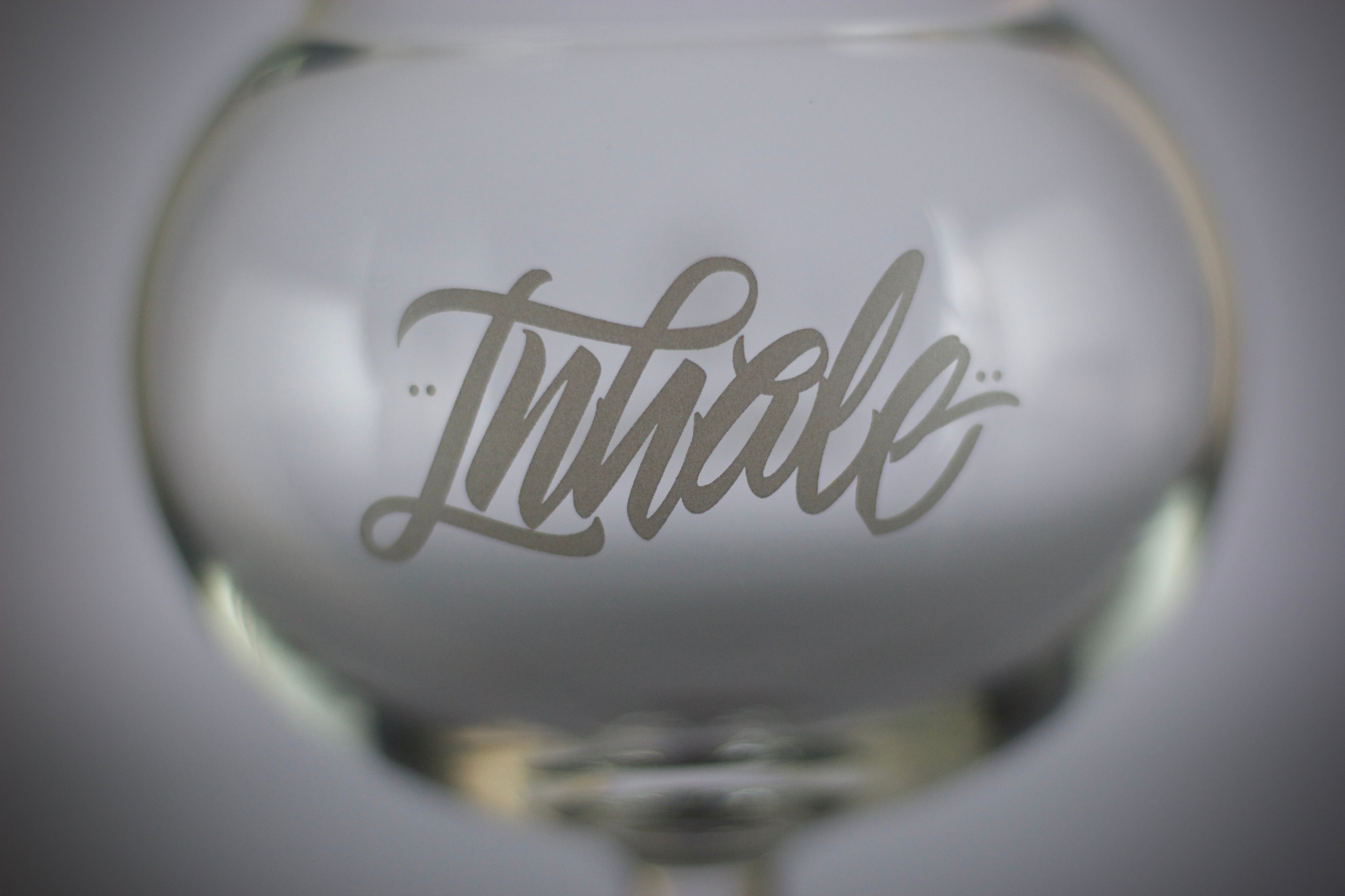 The Inhale Glass | B1